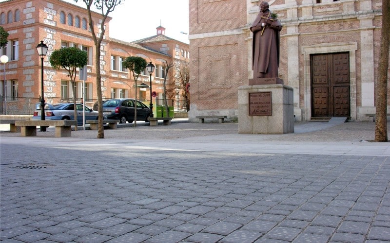 27_10_coca_09_web_medina