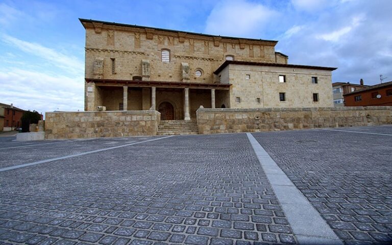 27_18_adoquin_coca_becerril_campos_web