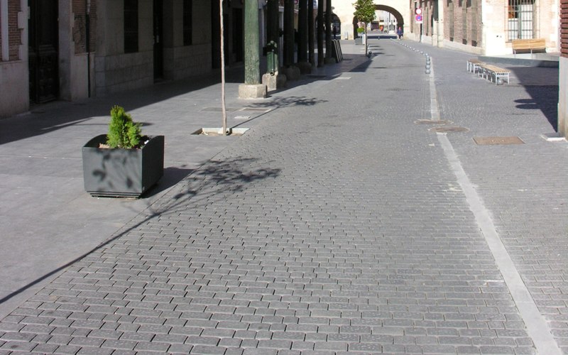 27_8_coca_08_web_medina